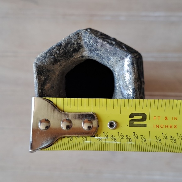 Vintage Old Dutch-Style Embossed Pewter Vase with Windmill & Figurine Motif - Picture 5 of 11